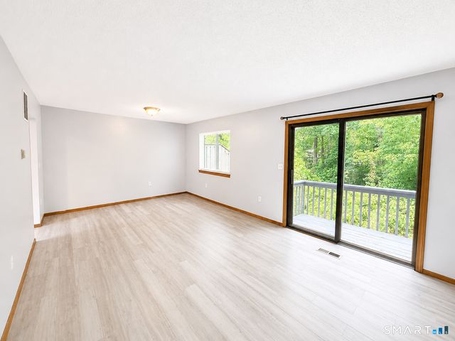 306 Village Drive 306, Torrington, CT 06790
