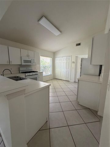 5554 LIGUSTRUM LOOP, Oviedo, FL 32765