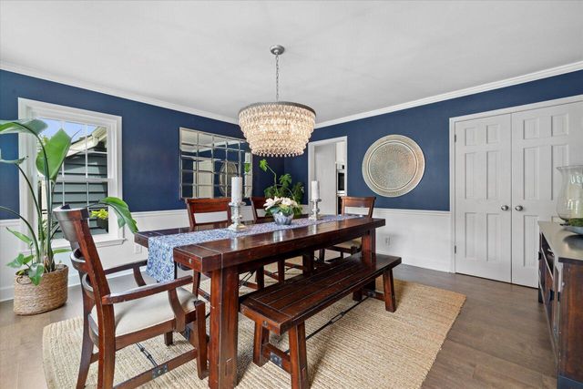 9848 N Lamplighter LANE, Mequon, WI 53092