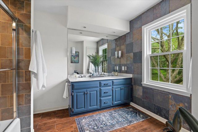 9848 N Lamplighter LANE, Mequon, WI 53092