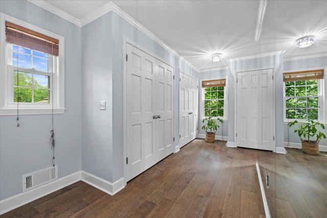 9848 N Lamplighter LANE, Mequon, WI 53092