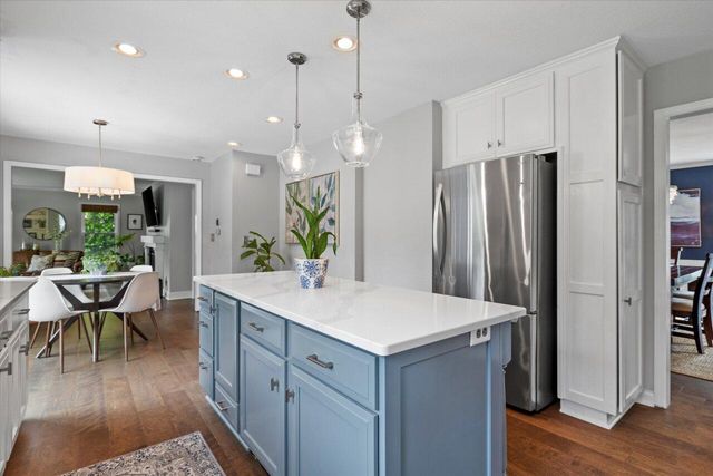 9848 N Lamplighter LANE, Mequon, WI 53092