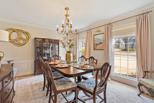 2099 BLACK OAK DR, Memphis, TN 38119