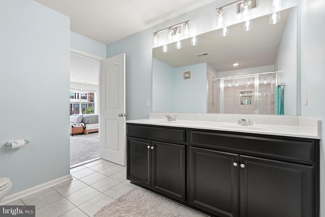 9407 GEATON PARK PL, Lanham, MD 20706