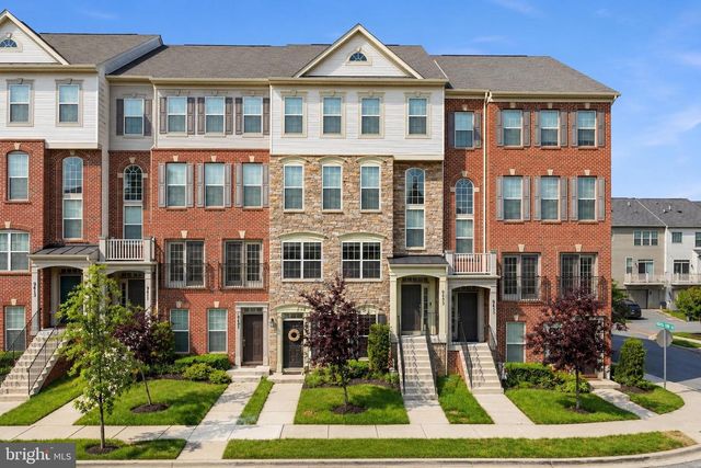 9407 GEATON PARK PL, Lanham, MD 20706