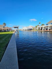 21811 Matagorda, Galveston, TX 77554