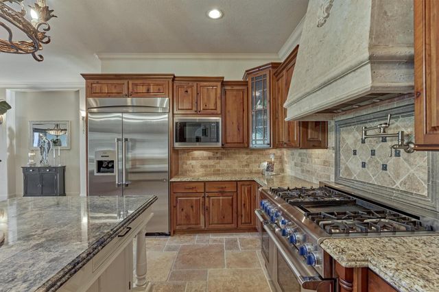 28222 Meadow Falls, Magnolia, TX 77355