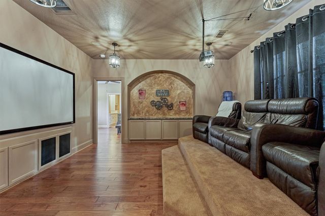 28222 Meadow Falls, Magnolia, TX 77355