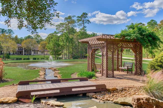 28222 Meadow Falls, Magnolia, TX 77355