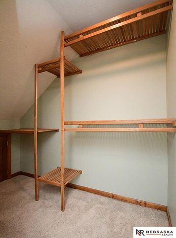 5439 Hamilton Street, Omaha, NE 68132