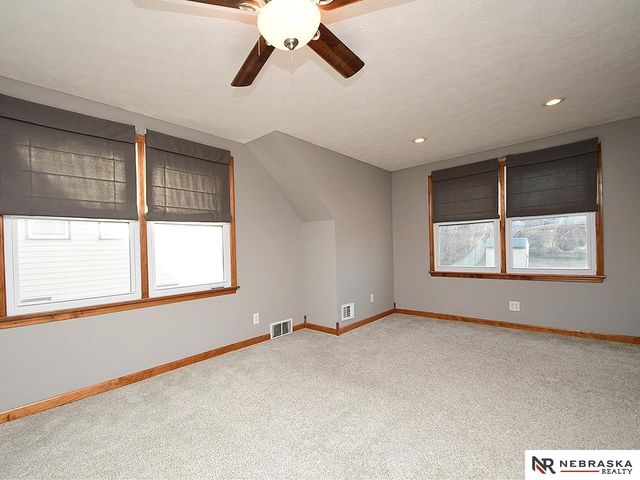 5439 Hamilton Street, Omaha, NE 68132