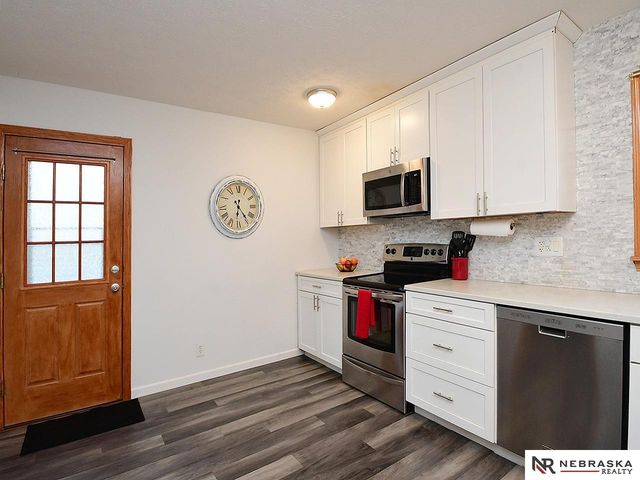 5439 Hamilton Street, Omaha, NE 68132