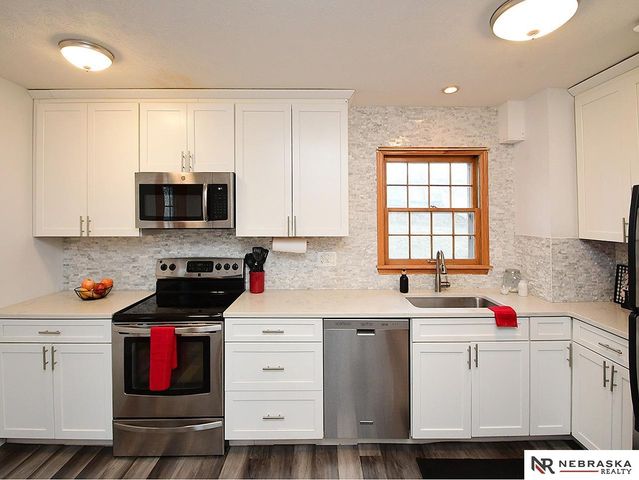 5439 Hamilton Street, Omaha, NE 68132