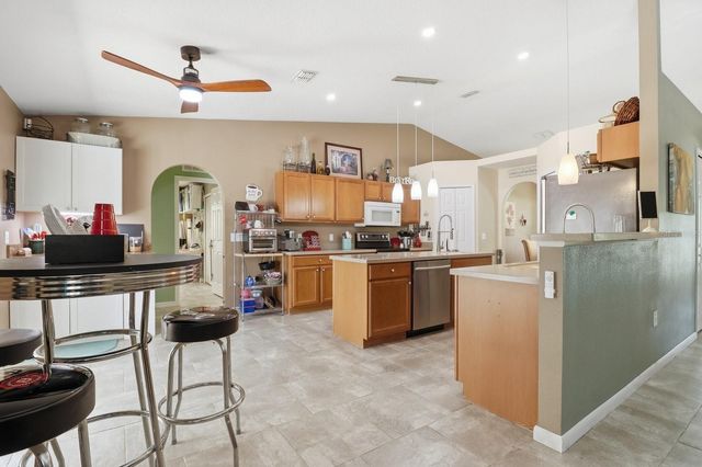 8798 N RAIDIN DRIVE, Dunnellon, FL 34433