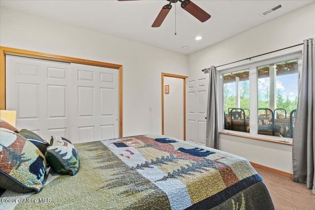 4177 E Eagles Mere Rd, Harrison, ID 83833