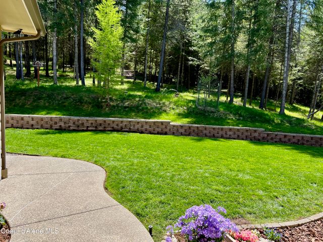 4177 E Eagles Mere Rd, Harrison, ID 83833