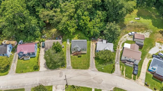407 Kingwood St, Kingston, TN 37763