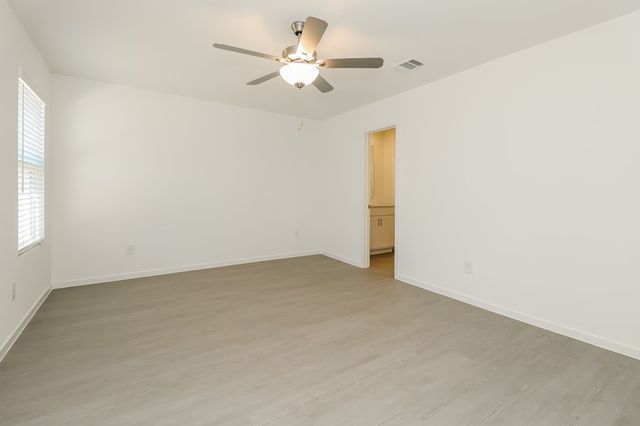 2708 River Knoll Lane, Fort Worth, TX 76108