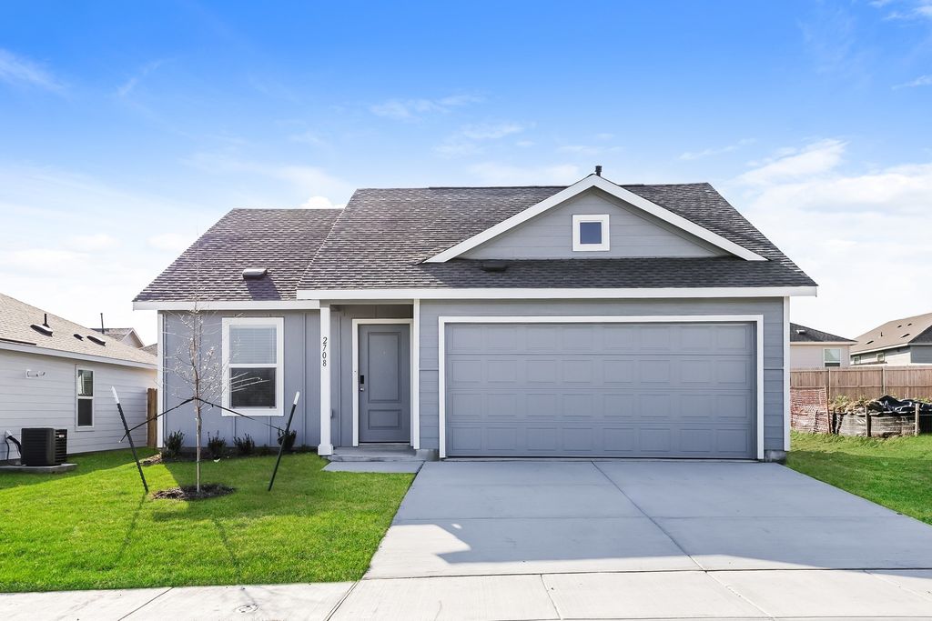 2708 River Knoll Lane, Fort Worth, TX 76108