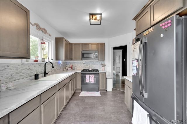 5 Macamley Street, Buffalo, NY 14220