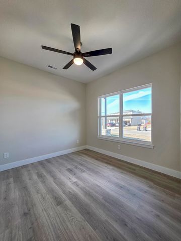 133 E Teakwood Avenue, Clever, MO 65631