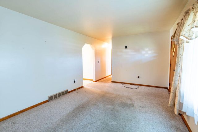 105 Lynnwood Drive, Lancaster, KY 40444