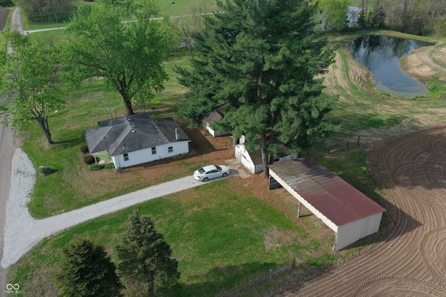 9034 S 75 W, Rosedale, IN 47874