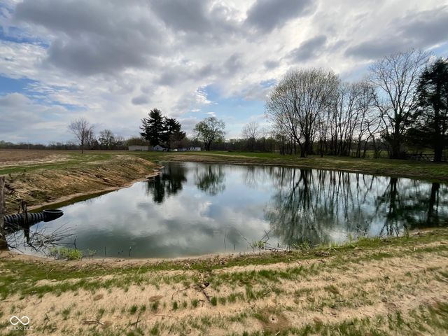 9034 S 75 W, Rosedale, IN 47874