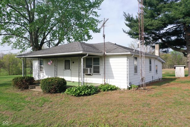 9034 S 75 W, Rosedale, IN 47874