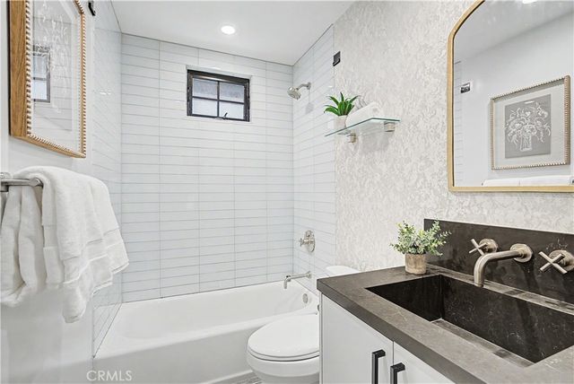 5877 Cape Horn, Agoura Hills, CA 91301