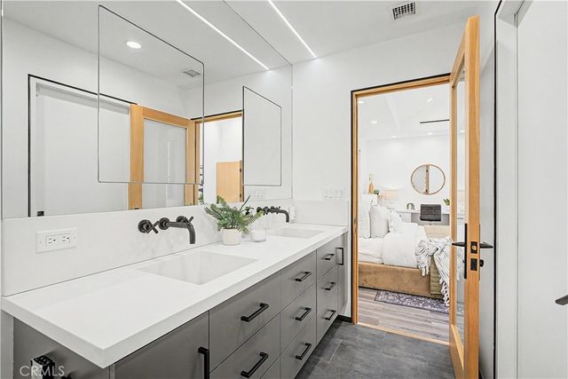 5877 Cape Horn, Agoura Hills, CA 91301
