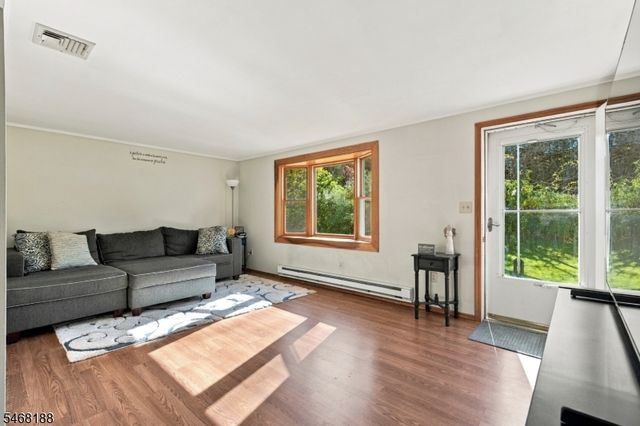 97 Creek Rd, Green Twp., NJ 07821