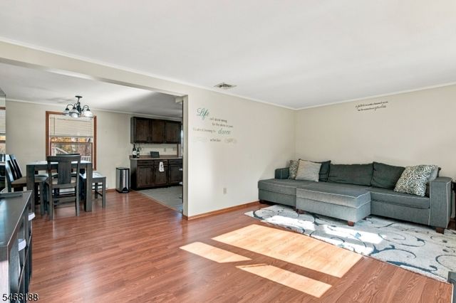 97 Creek Rd, Green Twp., NJ 07821