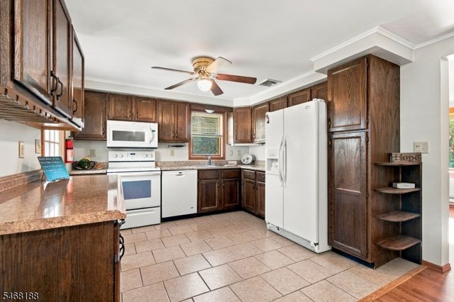 97 Creek Rd, Green Twp., NJ 07821