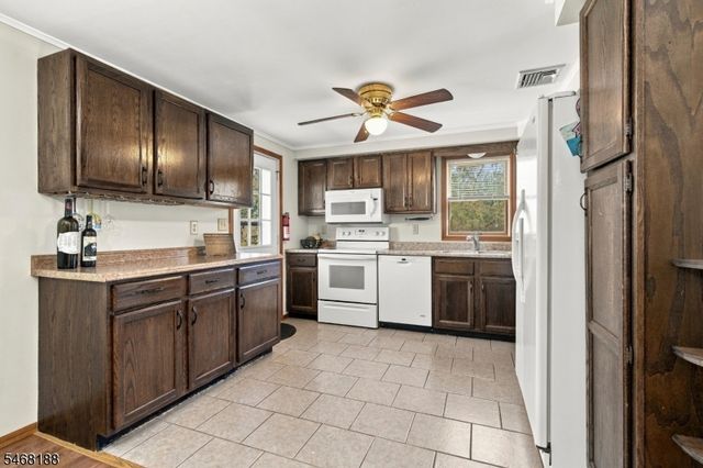 97 Creek Rd, Green Twp., NJ 07821
