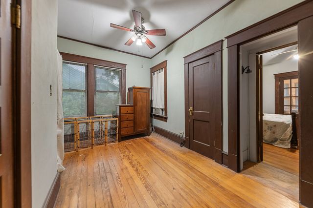 4725 Swiss Avenue, Dallas, TX 75204