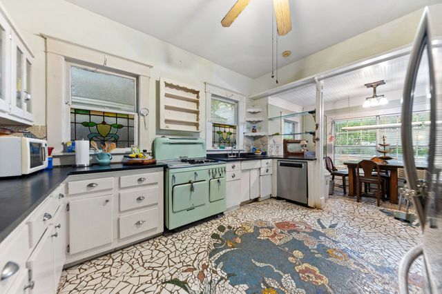 4725 Swiss Avenue, Dallas, TX 75204