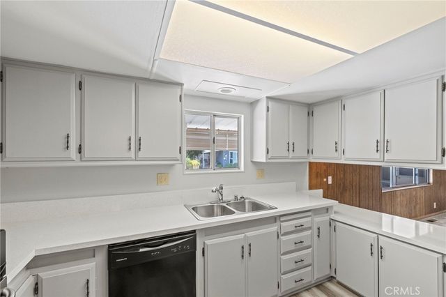 1670 Santa Susana, Hemet, CA 92543