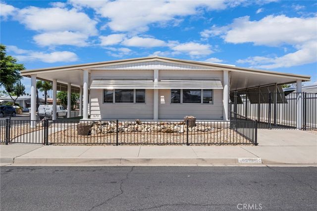1670 Santa Susana, Hemet, CA 92543