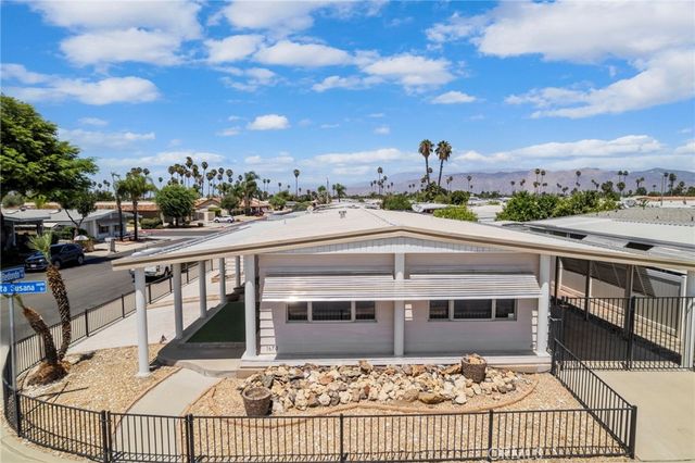 1670 Santa Susana, Hemet, CA 92543