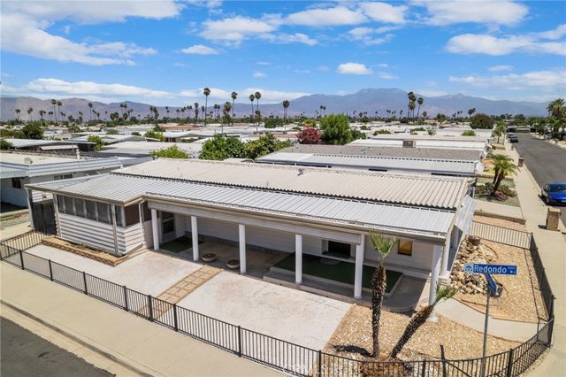 1670 Santa Susana, Hemet, CA 92543