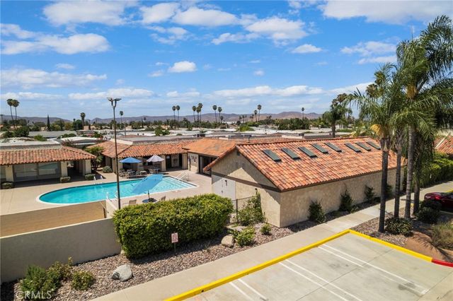 1670 Santa Susana, Hemet, CA 92543