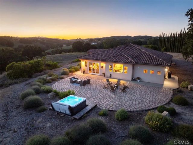5250 Vineyard, Paso Robles, CA 93446