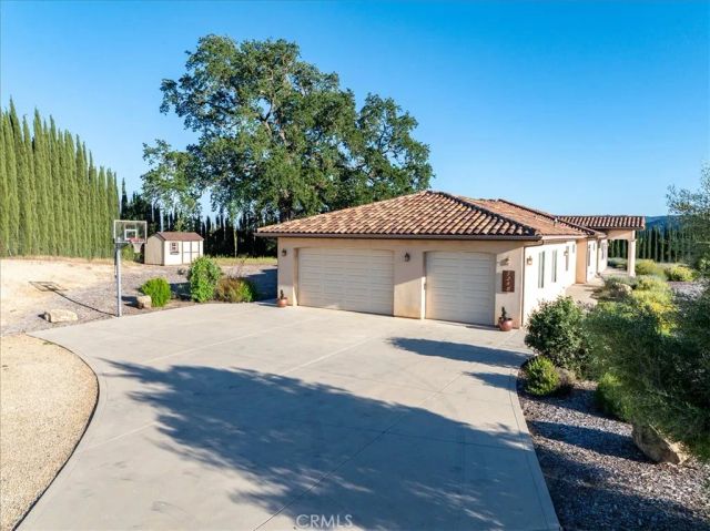 5250 Vineyard, Paso Robles, CA 93446