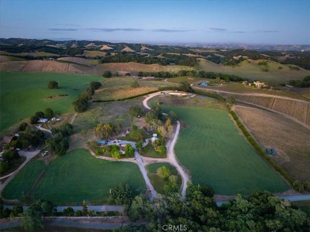 5250 Vineyard, Paso Robles, CA 93446