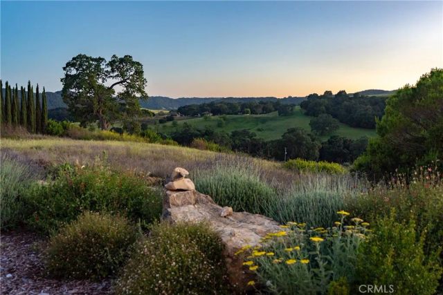 5250 Vineyard, Paso Robles, CA 93446