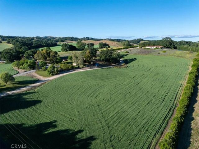 5250 Vineyard, Paso Robles, CA 93446