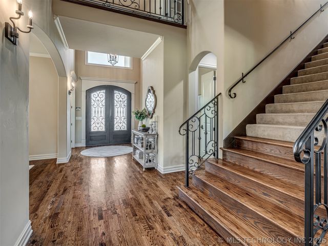 5902 E 110th Place, Tulsa, OK 74137