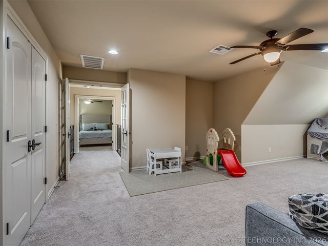 5902 E 110th Place, Tulsa, OK 74137