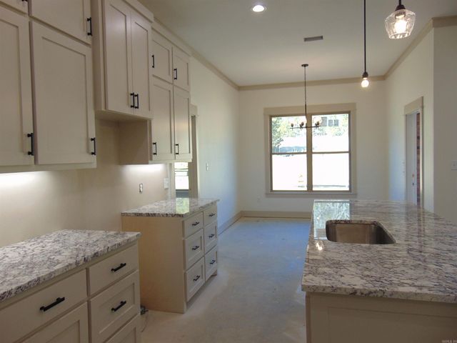 49 Ridge View Street, Vilonia, AR 72173